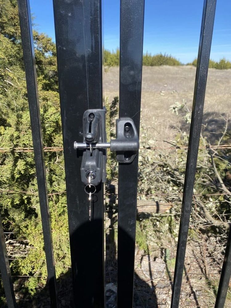 fence contractor Bulverde TX