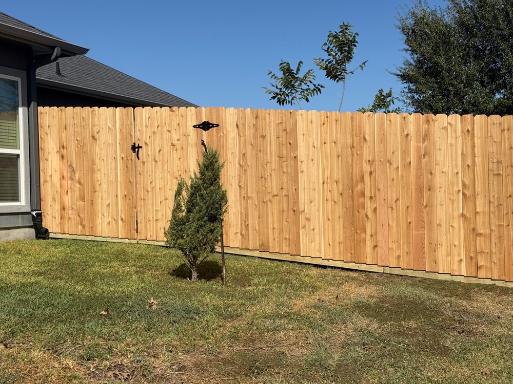 fence contractor Austin TX